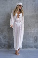 שמלת חוף מקסי בנדנה