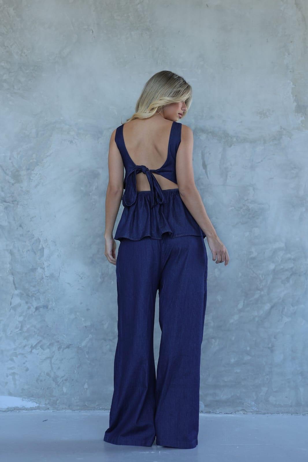 4a6b9c03-6fb5-4d2a-b434-6005a28ddc58 חליפת קשירה גב – תמונה 3