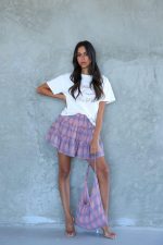 ⁦חליפת חצאית משבצות+ תיק⁩ – תמונה ⁦2⁩