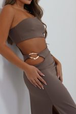 ⁦שמלת כתף אבזם⁩ – תמונה ⁦4⁩