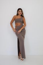 ⁦שמלת כתף אבזם⁩ – תמונה ⁦2⁩