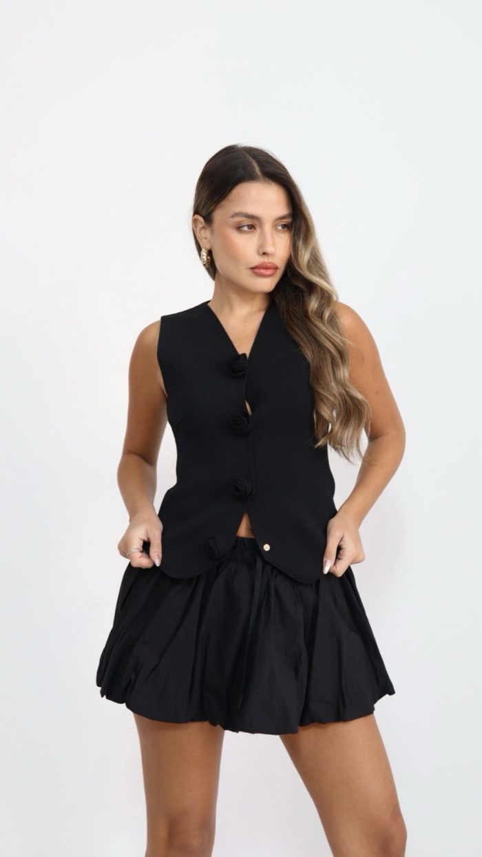 ⁦וסט פרחים⁩ – תמונה ⁦2⁩