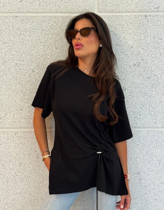 ⁦חולצה אוברסייז כיווץ אלכסון⁩ – תמונה ⁦6⁩
