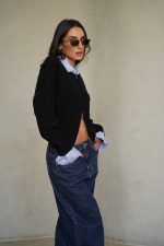 ⁦סריג צווארון פסים רוכסן⁩ – תמונה ⁦3⁩