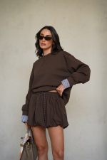 ⁦חליפת חצאית בלון⁩ – תמונה ⁦5⁩