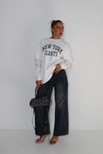 חולצת כיתוב שרוול כפול – תמונה 4