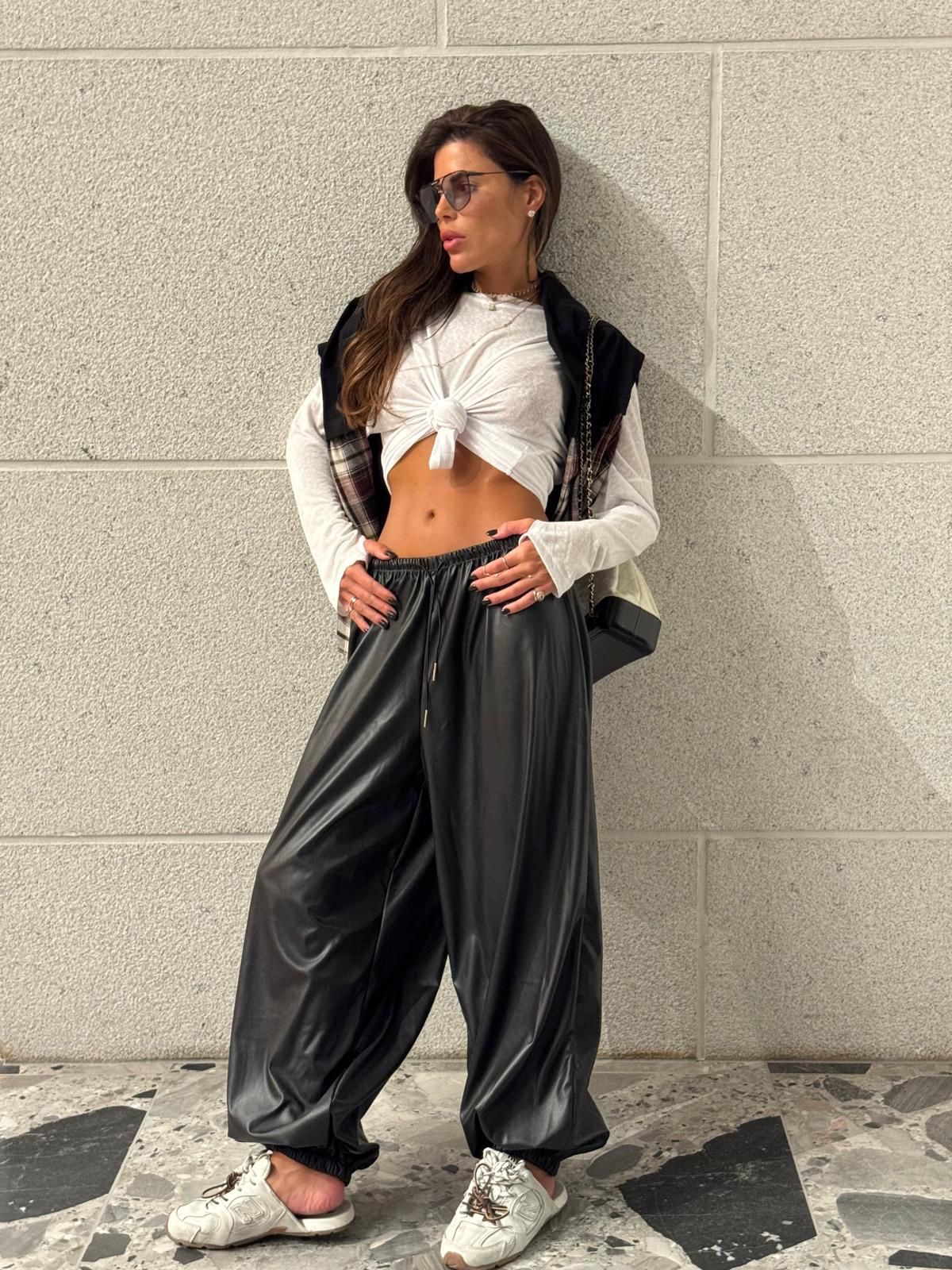 0a9df28f-0718-4860-a2ac-0118e28003d5 מכנס עור בלון – תמונה 1