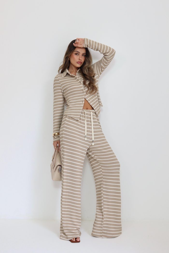 ⁦חליפת כפתורים בד מיוחד⁩ – תמונה ⁦9⁩