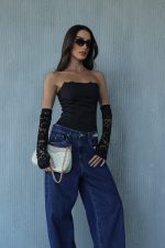 בגד גוף שרוול תחרה