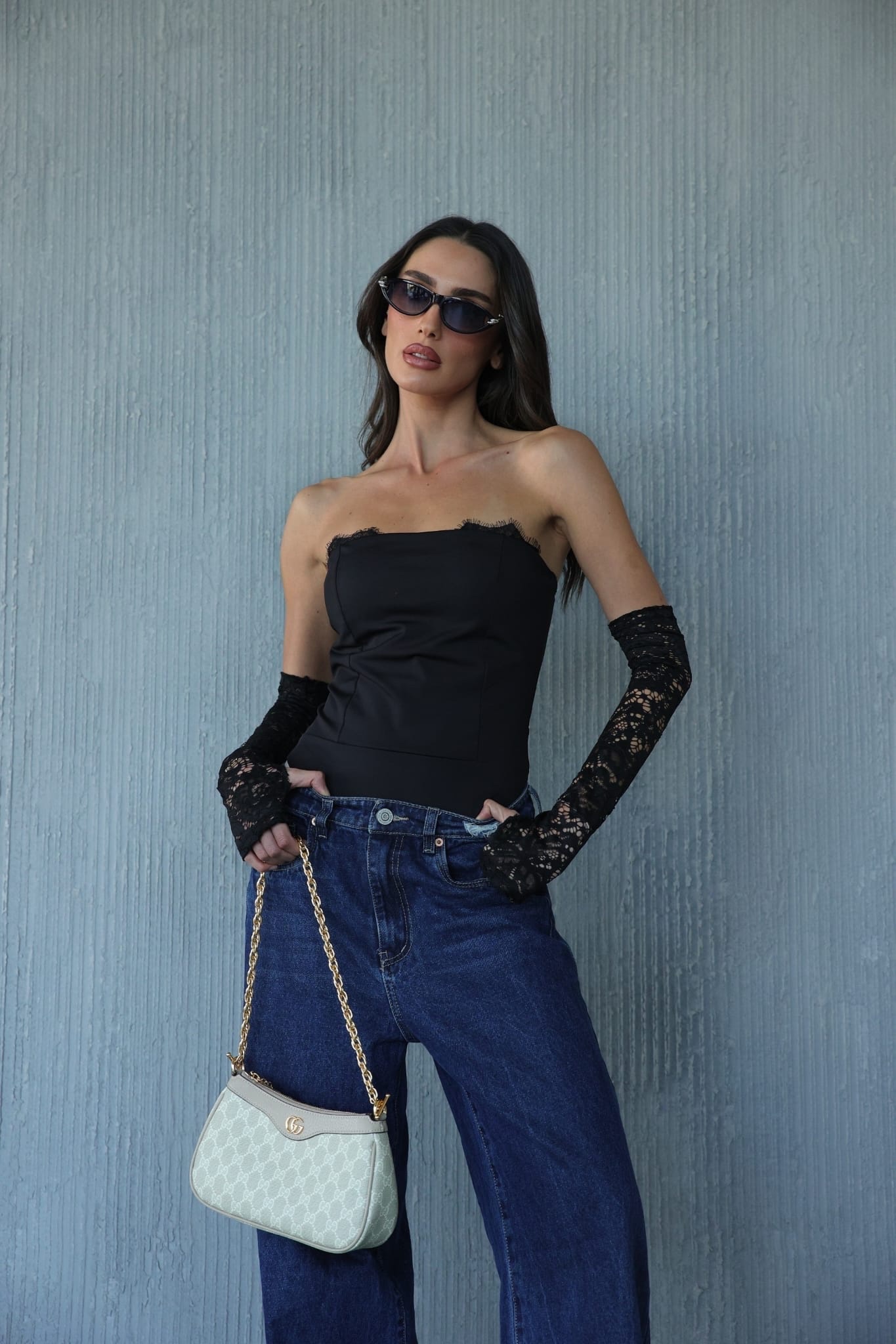 7dd0757c-c14b-4d3a-9488-2e32f23e57b3 בגד גוף שרוול תחרה – תמונה 7