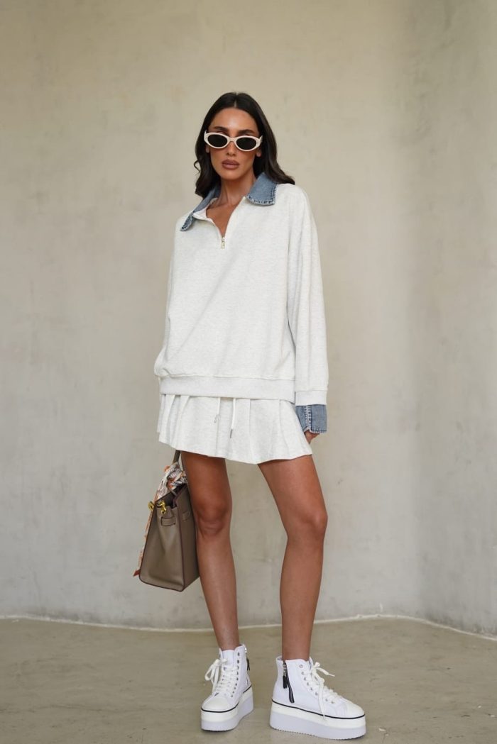 ⁦חליפת חצאית צווארון ג׳ינס⁩ – תמונה ⁦2⁩