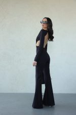 ⁦אוברול וי פתחים⁩ – תמונה ⁦7⁩