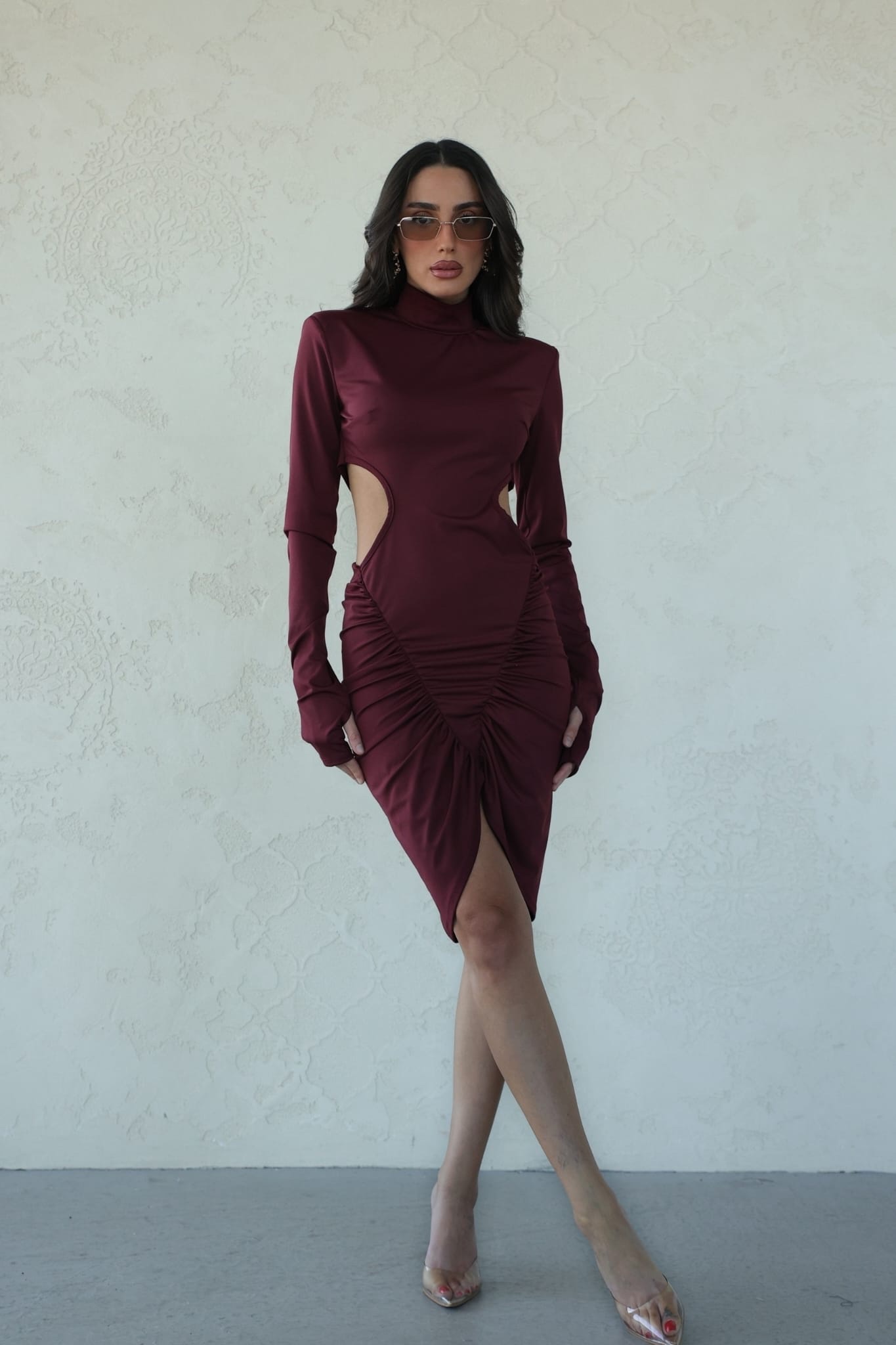 b3f2e32a-8de6-424c-86de-22b43a502513 שמלת כיווץ פתחים – תמונה 8