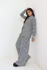 ⁦חליפת מכופתרת פסים⁩ – תמונה ⁦7⁩