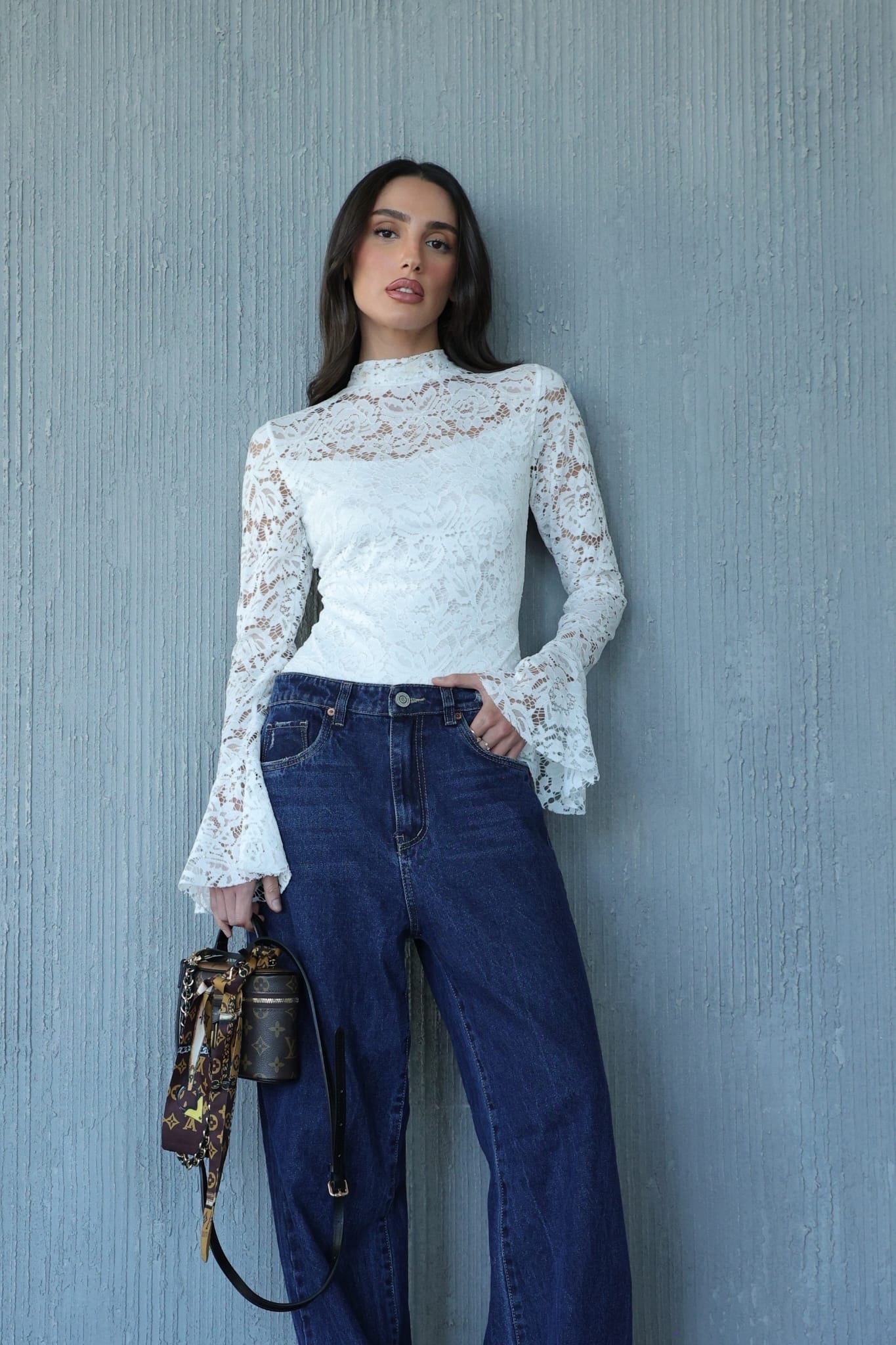 f12325c2-d7ae-4893-a068-54e2123d5f91-2 בגד גוף תחרה גב פתוח – תמונה 9