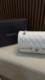 ⁦תיק שאנל⁩ – תמונה ⁦5⁩