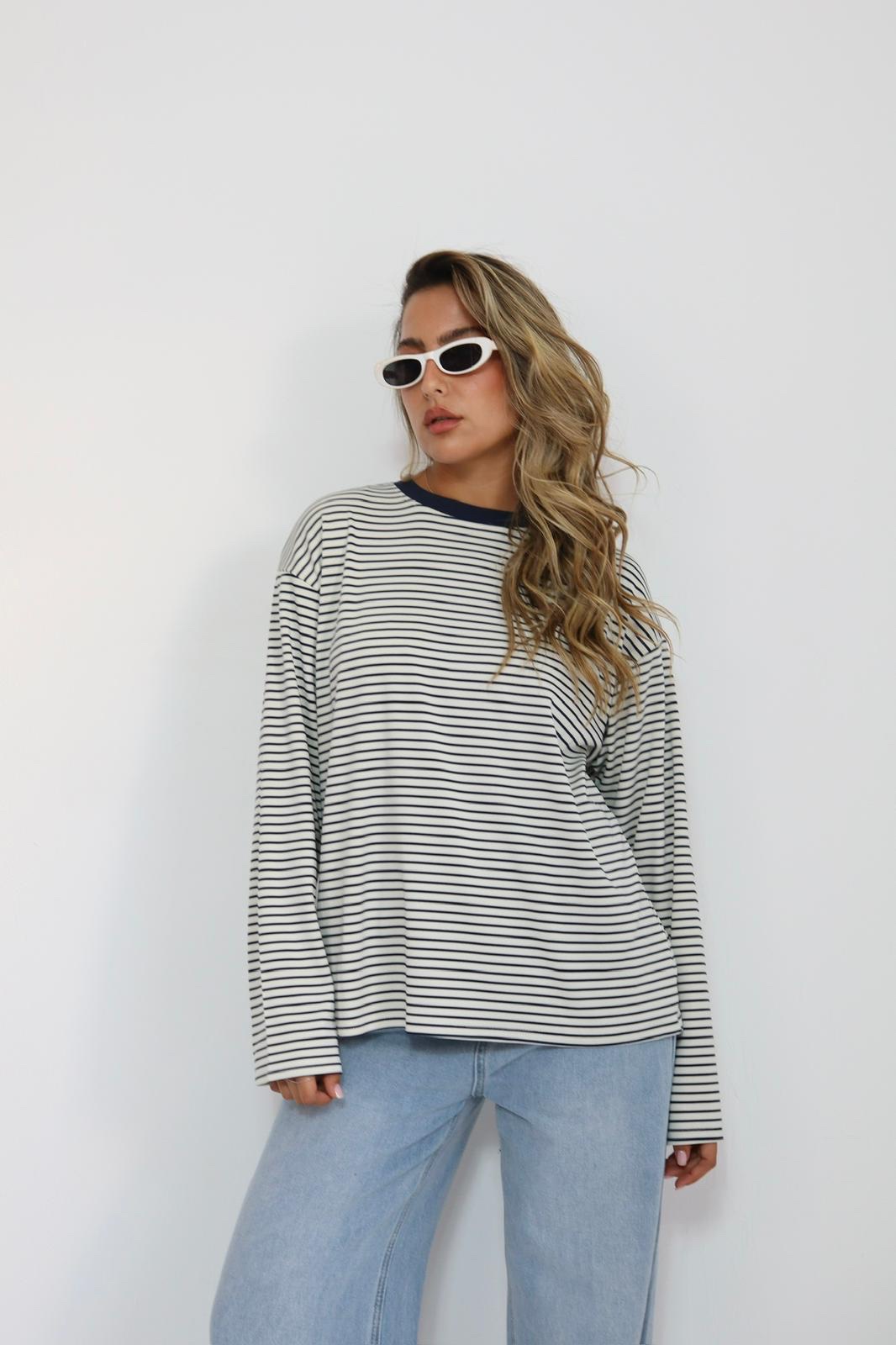 img_2055 חולצת פסים – תמונה 5