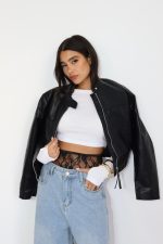 ⁦ג׳קט עור קצר⁩ – תמונה ⁦2⁩