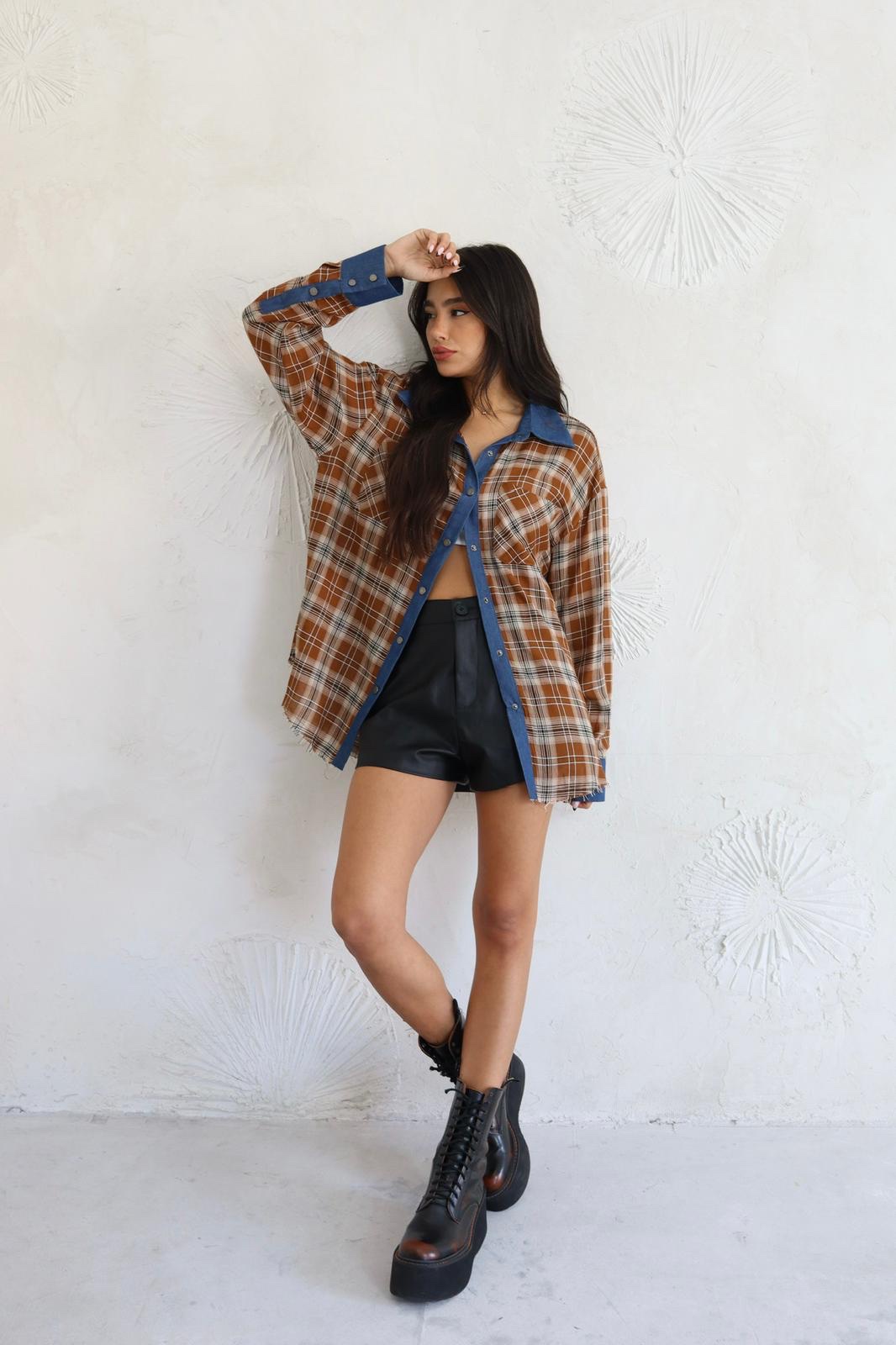 img_2187 חולצת משבצות שילוב ג׳ינס – תמונה 3