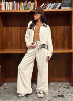 ⁦חליפת צווארון משבצות⁩ – תמונה ⁦2⁩