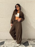 ⁦חליפת קורדרוי⁩ – תמונה ⁦2⁩