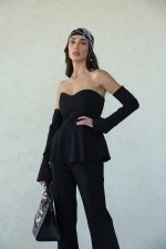 ⁦חליפת סטרפלס מחטבת⁩ – תמונה ⁦4⁩