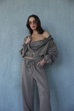 חליפת 3 חלקים מחוך