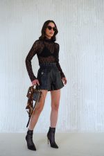 ⁦חולצת גולף תחרה⁩ – תמונה ⁦3⁩