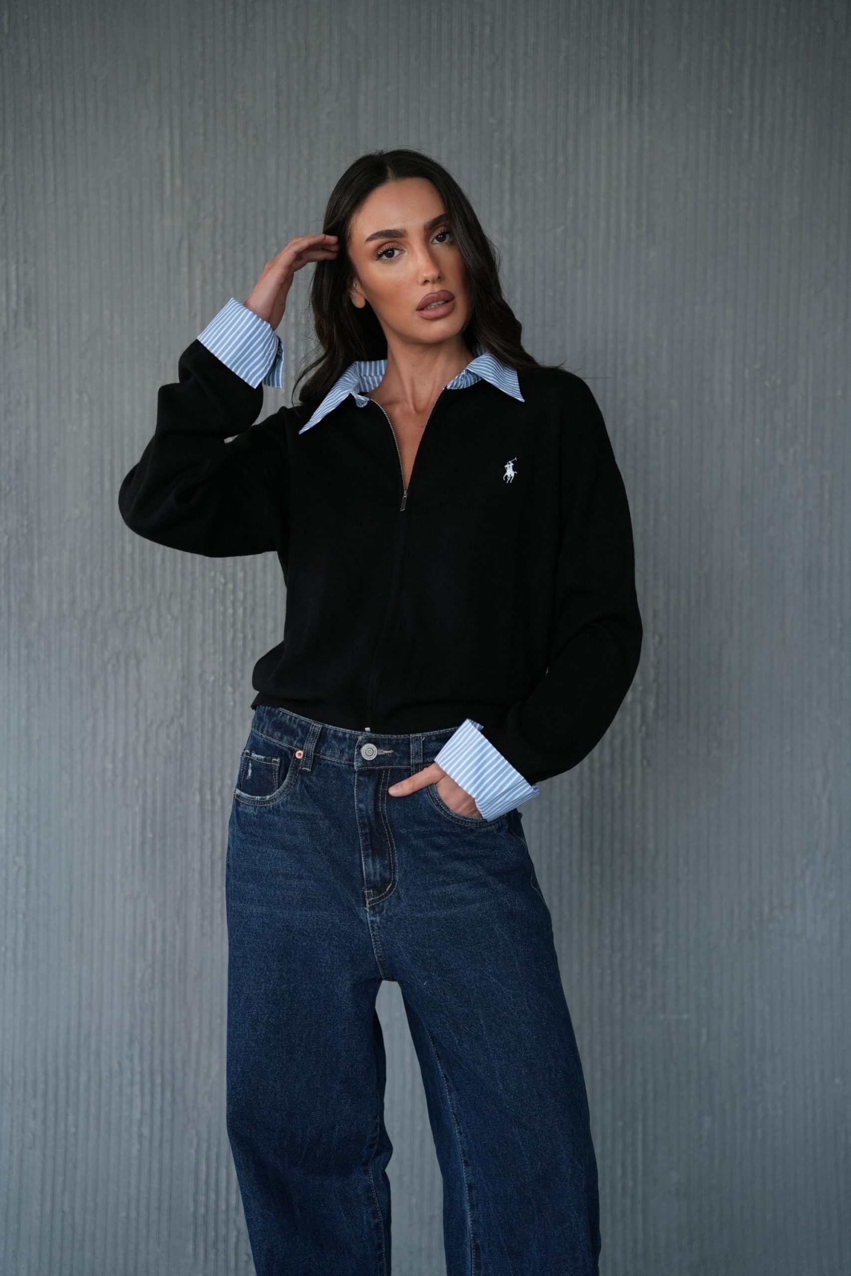 6b489ad5-f893-478a-a715-f183f025ffc6 סריג פולו רוכסן – תמונה 1