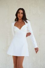 ⁦שמלת איזבל⁩ – תמונה ⁦6⁩