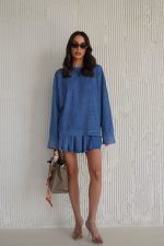 ⁦חליפת חצאית ג׳ינס משבצות⁩ – תמונה ⁦3⁩