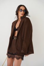 חליפת חצאית שילוב תחרה