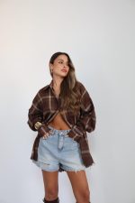 ⁦מכופתרת משבצות⁩ – תמונה ⁦7⁩