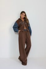 ⁦חליפה שילוב ג׳ינס⁩ – תמונה ⁦3⁩