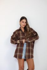 ⁦מכופתרת משבצות⁩ – תמונה ⁦16⁩