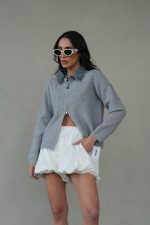 סריג רוכסן צווארון ג׳ינס