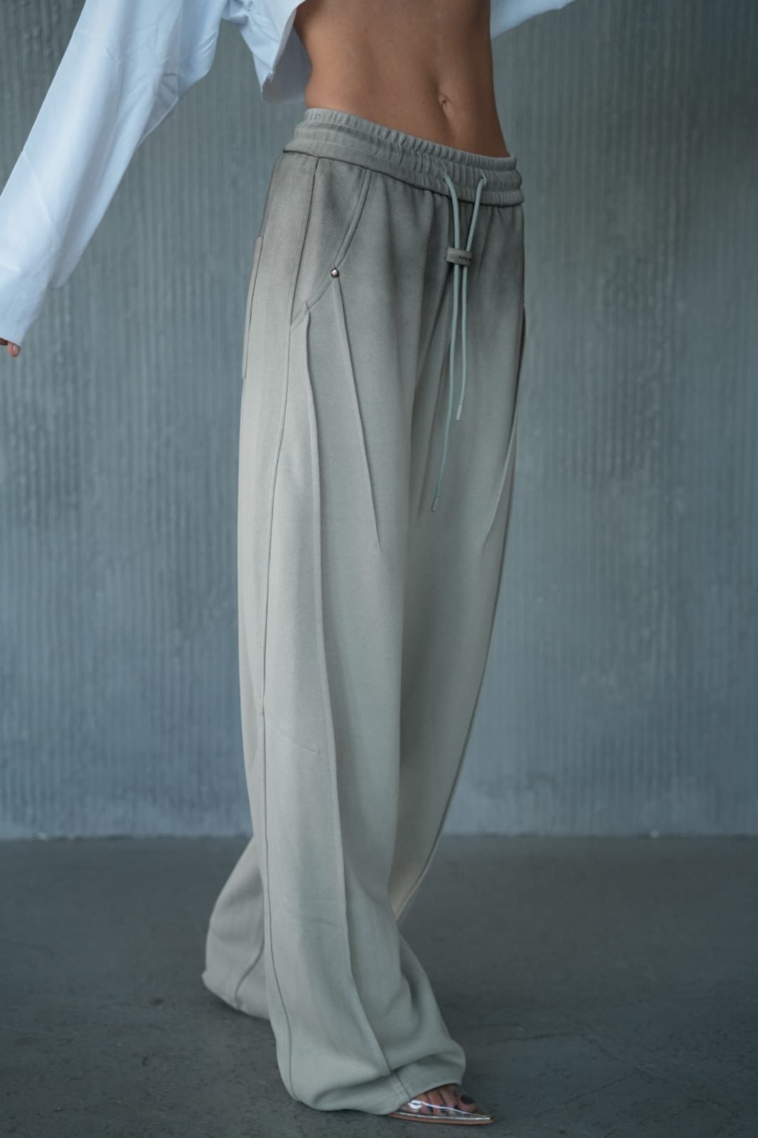 2cf2e7b8-dd8b-4ff7-bd48-239b7fbcd615 מכנס ווש תפר – תמונה 1