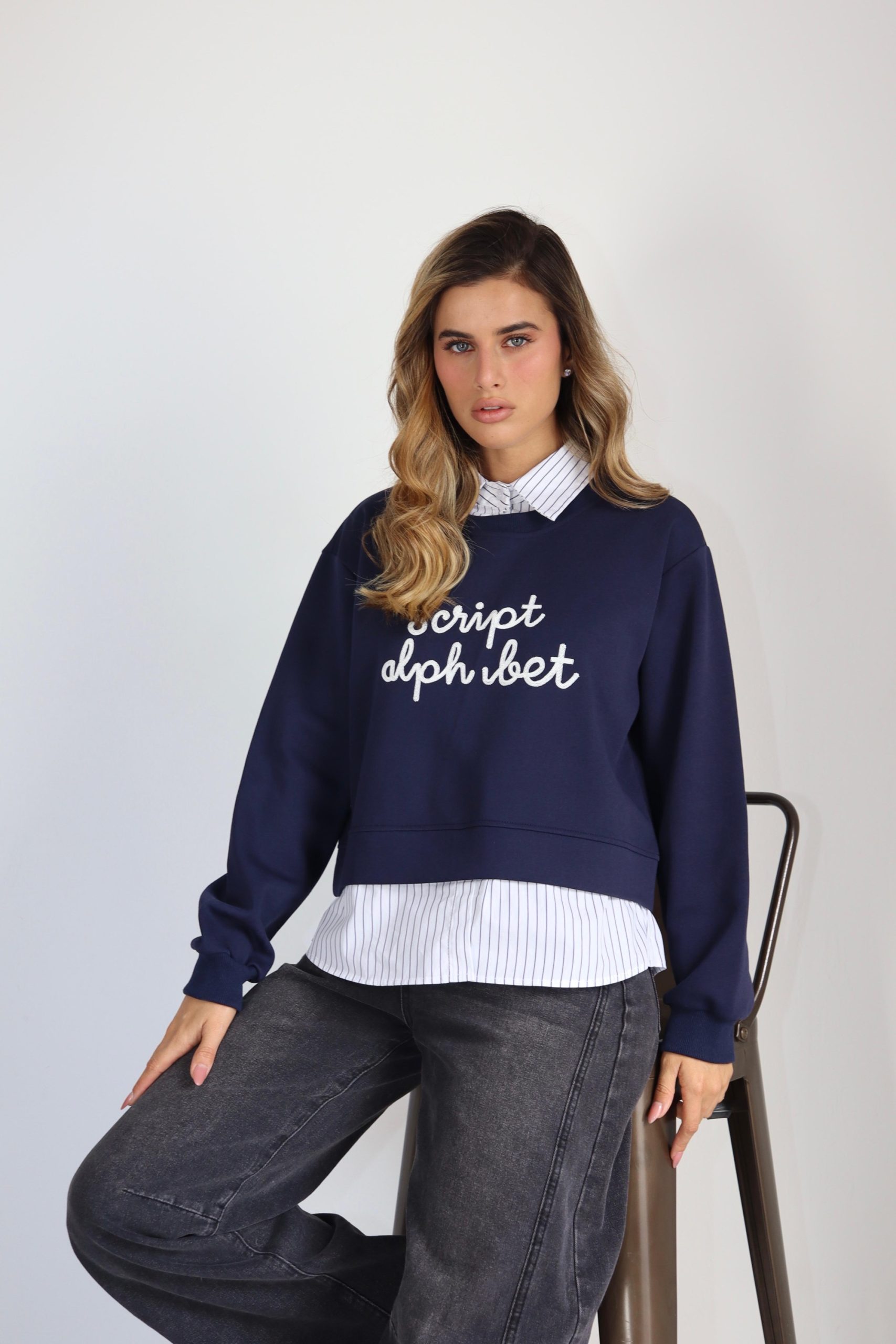 303b932d-5440-464d-b42e-62c02cb8d122-2 חולצת כיתוב – תמונה 1