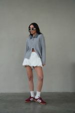 ⁦סריג רוכסן צווארון ג׳ינס⁩ – תמונה ⁦2⁩