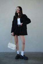 ⁦חליפת צמר חצאית⁩ – תמונה ⁦4⁩