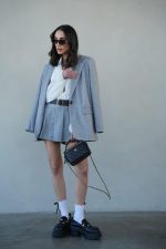 ⁦חליפת צמר חצאית⁩ – תמונה ⁦8⁩