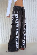 מכנס כתוביות