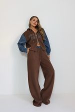 ⁦חליפה שילוב ג׳ינס⁩ – תמונה ⁦5⁩