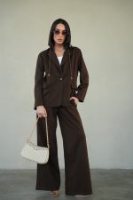 חליפת קפוצ׳ון שרוך