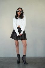 ⁦חצאית עור בלון⁩ – תמונה ⁦2⁩