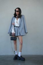 ⁦חליפת צמר חצאית⁩ – תמונה ⁦9⁩