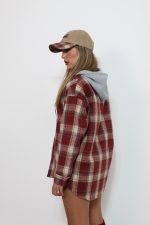 ⁦ג׳קט משבצות שילוב קפוצ׳ון⁩ – תמונה ⁦5⁩