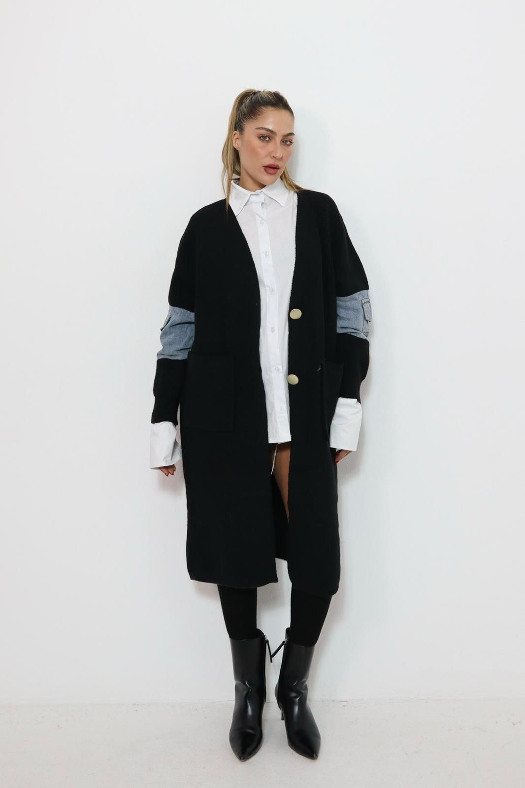 b1f59ced-7cb9-4171-bc0a-c08ad7dff5ad קרטיגן שילוב ג׳ינס – תמונה 1