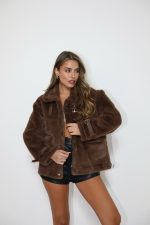 ⁦ג׳קט אוברסייז פרווה⁩ – תמונה ⁦5⁩