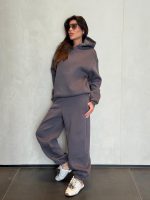 ⁦חליפת ניטים⁩ – תמונה ⁦4⁩